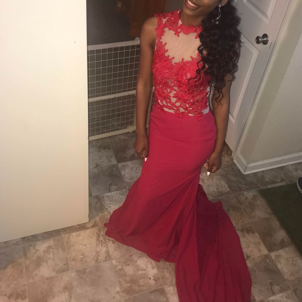 Burgundy Bodycon Prom Dress with Train